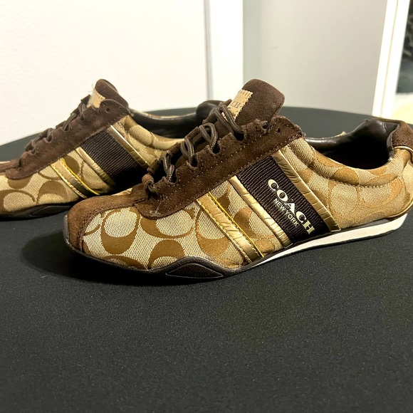 NWOB Authentic Coach Kathleen Women’s Monogram Signature Sneakers (7.5) - Picture 2 of 11